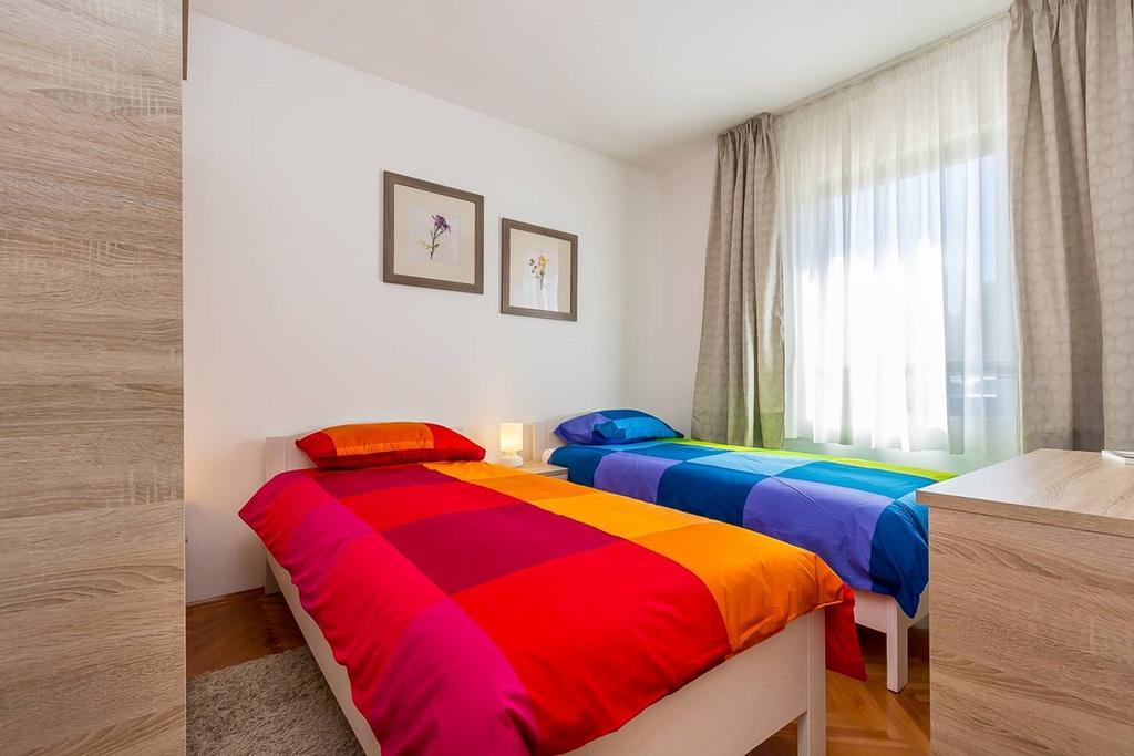 Apartment Viviana Pula Exterior foto